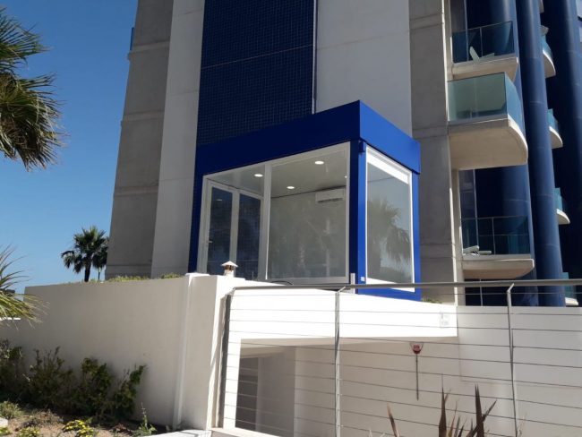 oficina modular de vigilancia en edificio abc